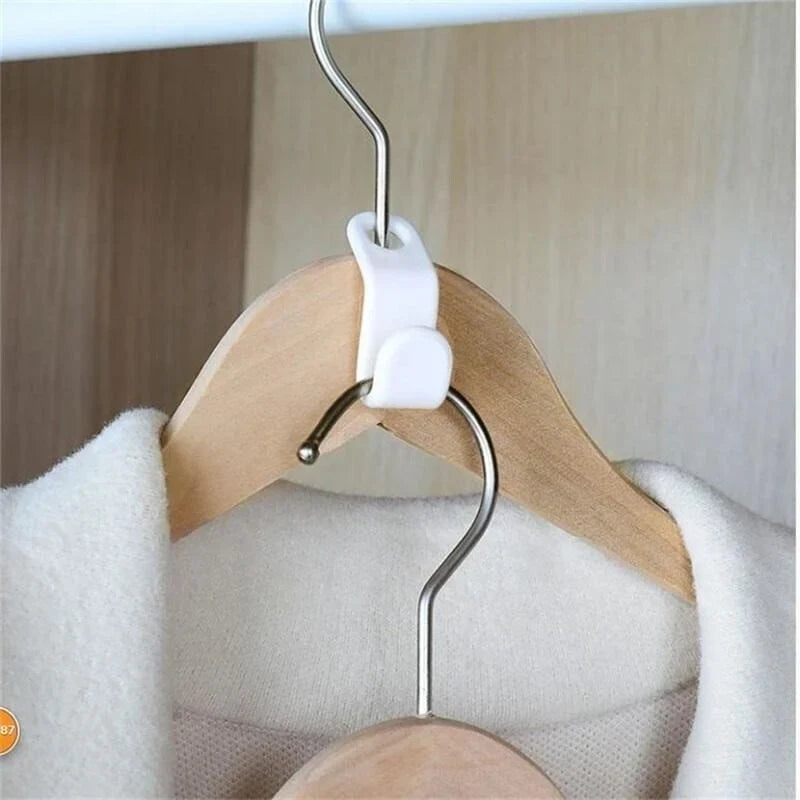 Space-Saving Clothes Hanger Connector Hooks